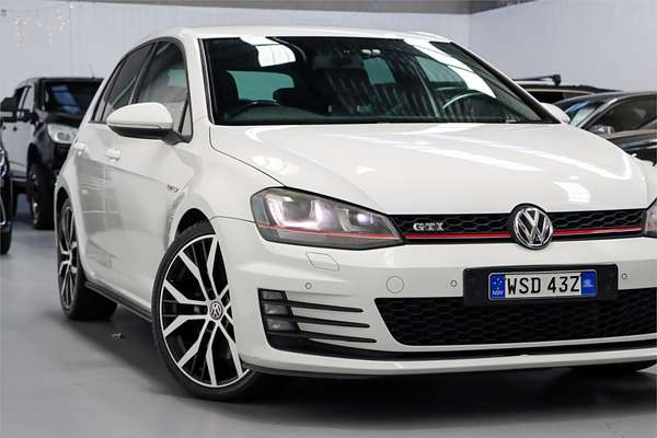 2014 Volkswagen Golf GTI Performance 7