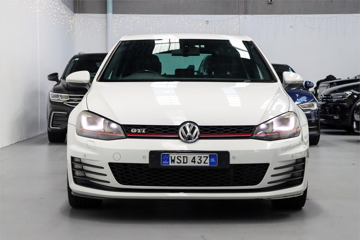 2014 Volkswagen Golf GTI Performance 7