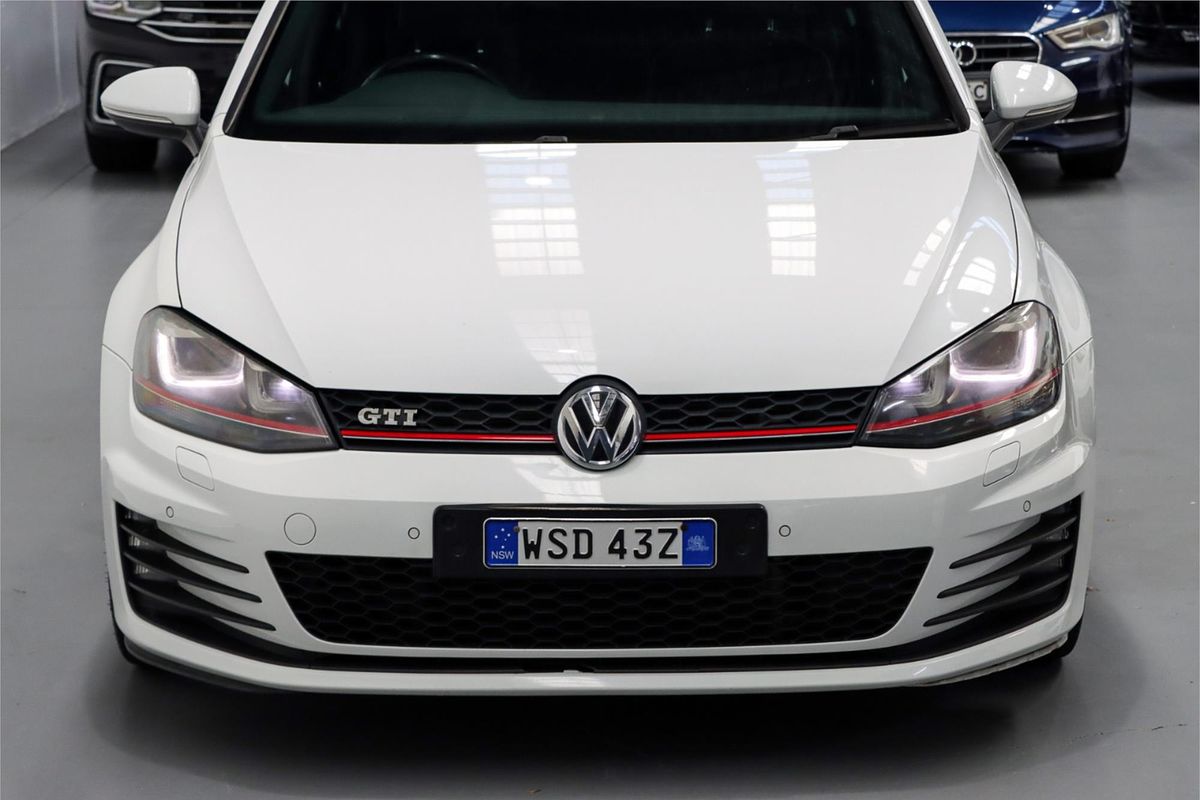 2014 Volkswagen Golf GTI Performance 7