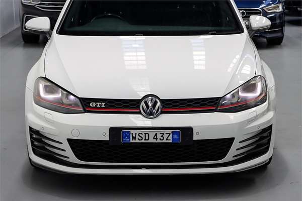 2014 Volkswagen Golf GTI Performance 7