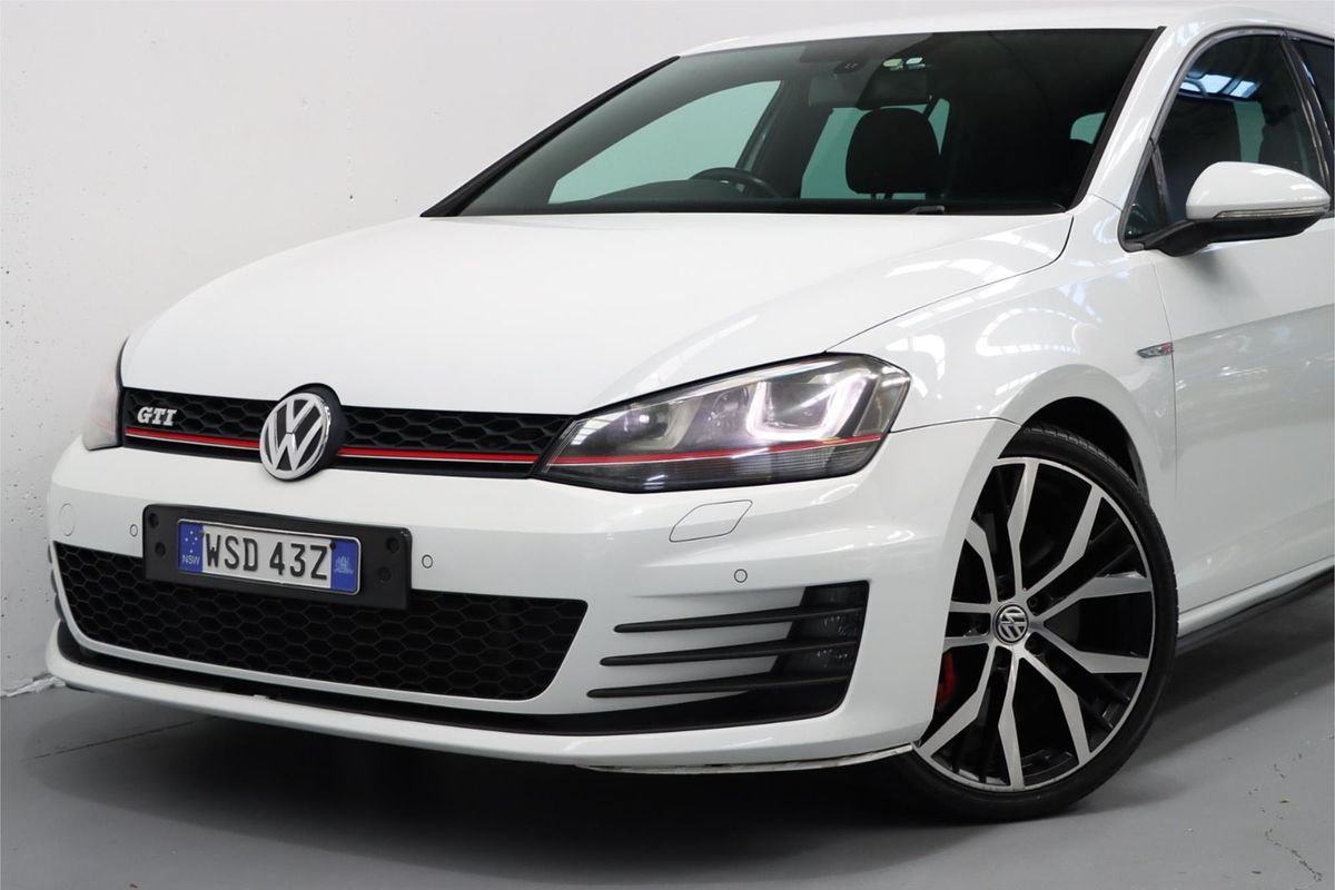 2014 Volkswagen Golf GTI Performance 7