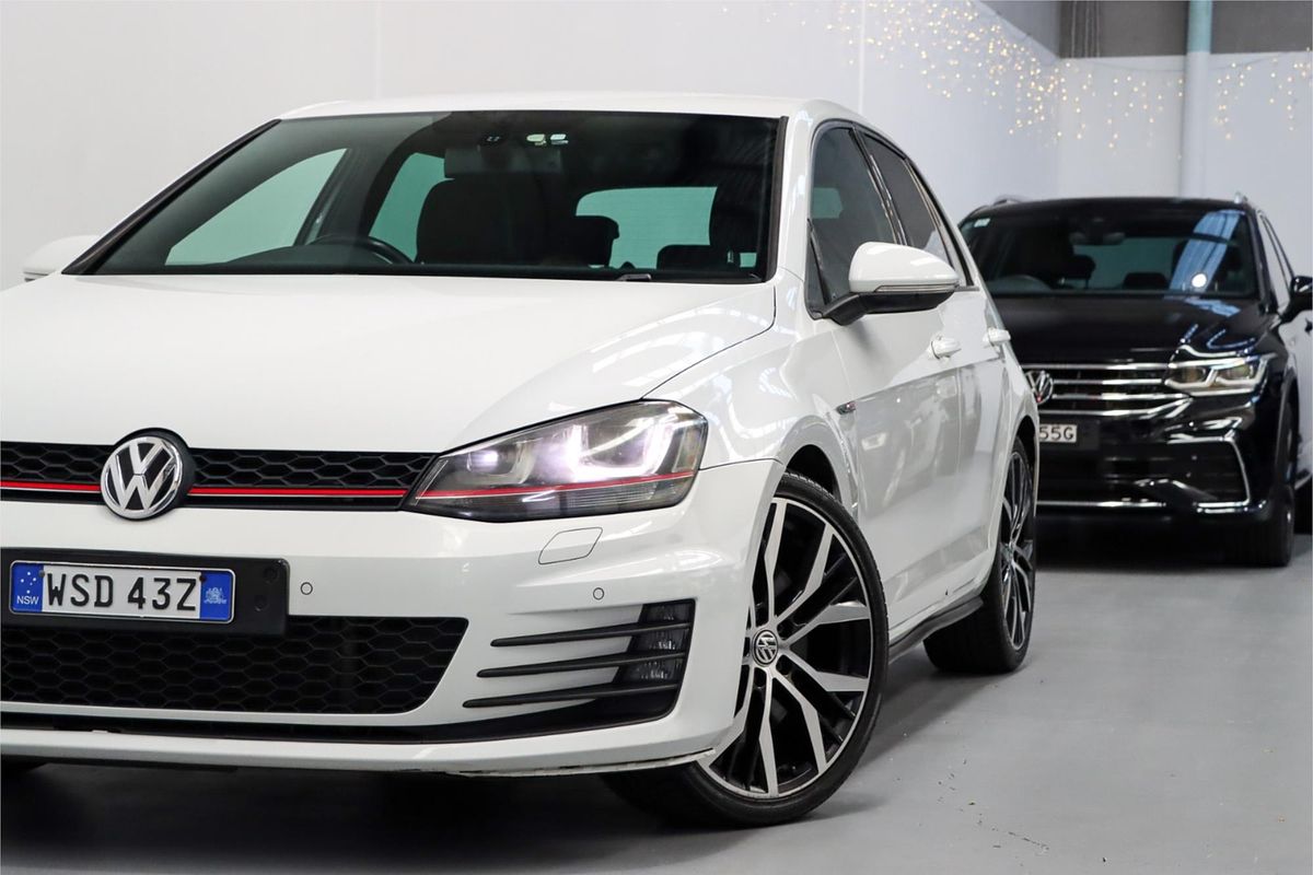 2014 Volkswagen Golf GTI Performance 7