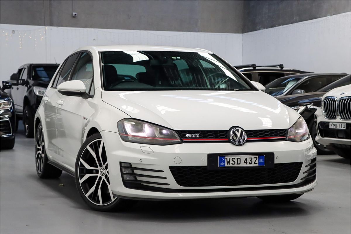 2014 Volkswagen Golf GTI Performance 7