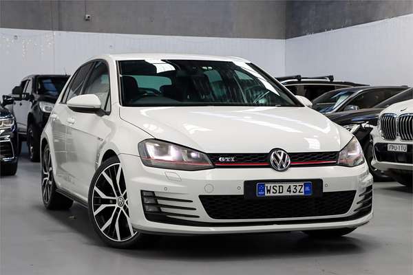 2014 Volkswagen Golf GTI Performance 7