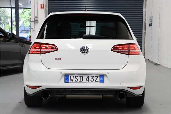 2014 Volkswagen Golf GTI Performance 7