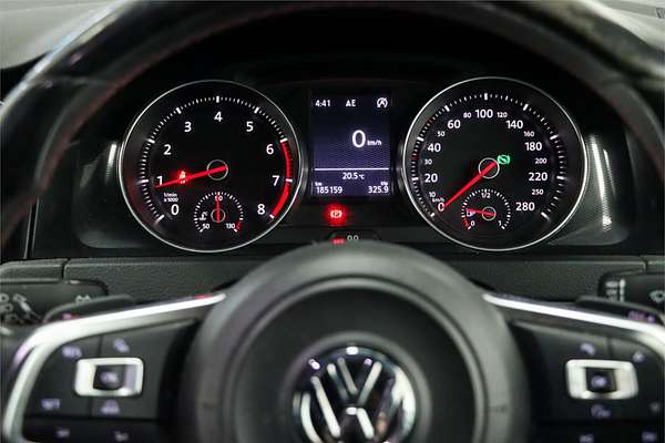 2014 Volkswagen Golf GTI Performance 7