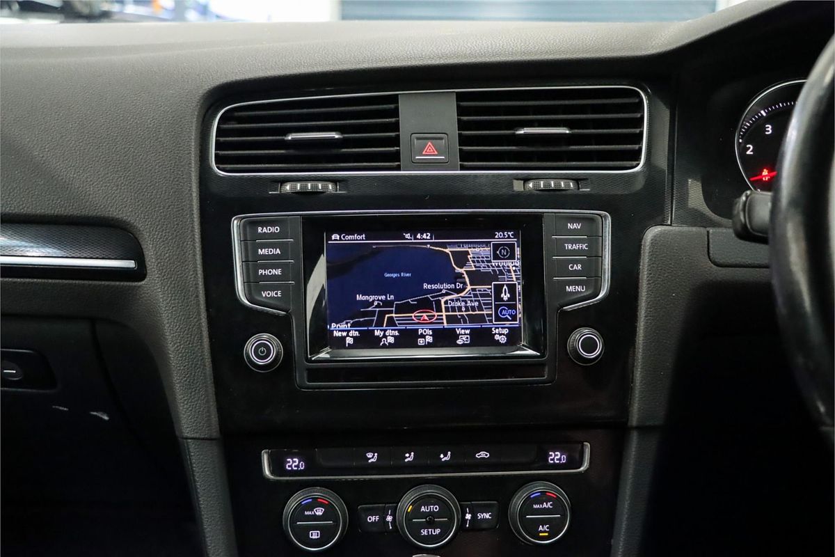 2014 Volkswagen Golf GTI Performance 7