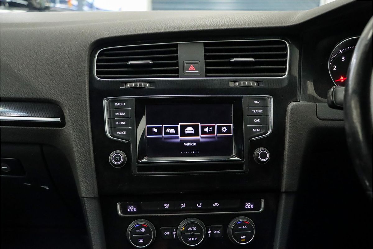 2014 Volkswagen Golf GTI Performance 7