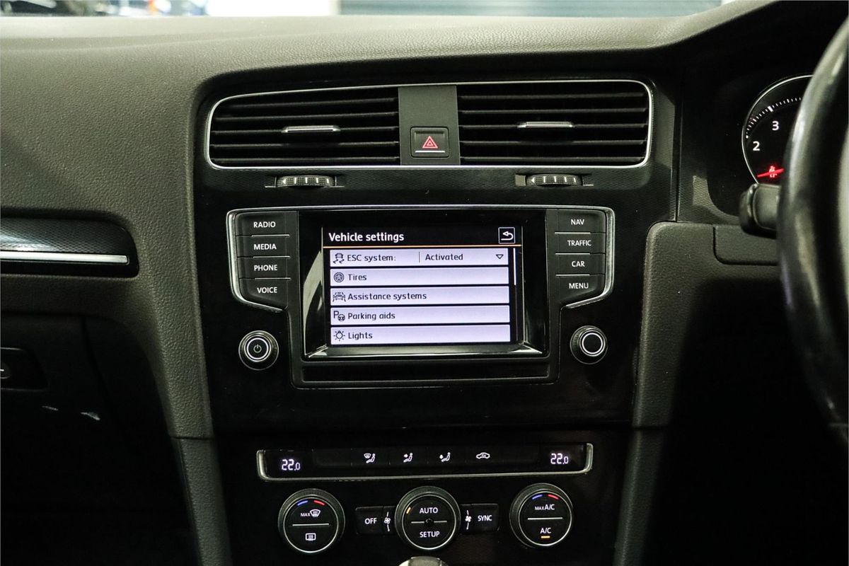 2014 Volkswagen Golf GTI Performance 7