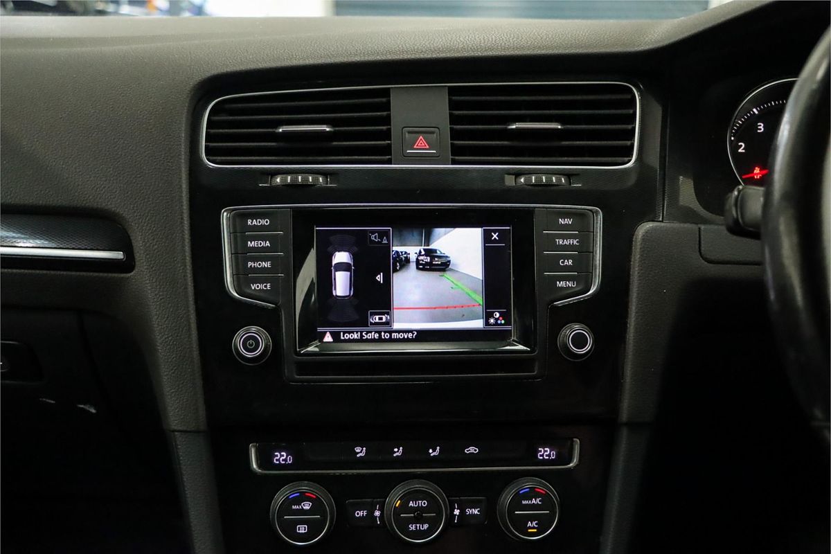 2014 Volkswagen Golf GTI Performance 7