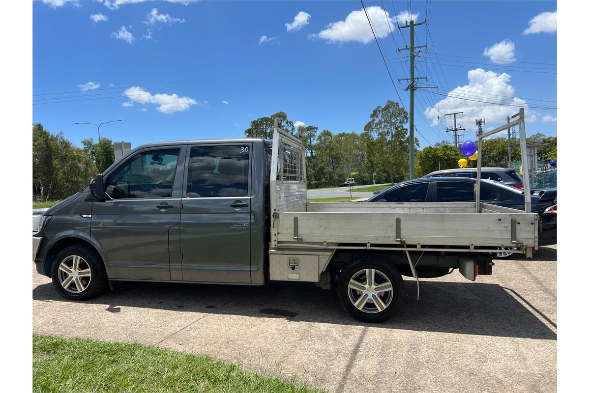 2017 Volkswagen Transporter TDI400 T6 Front Wheel Drive