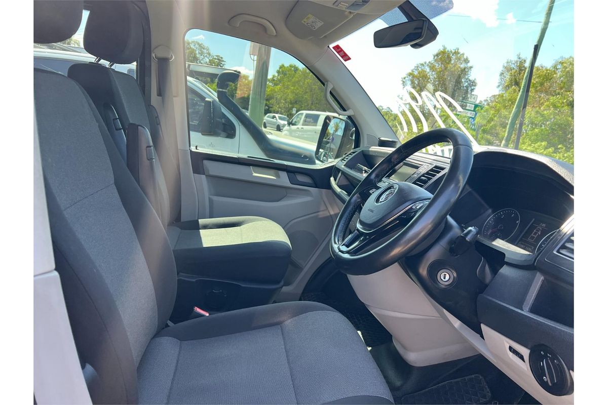 2017 Volkswagen Transporter TDI400 T6 Front Wheel Drive
