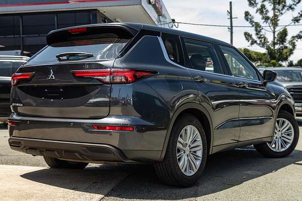 2024 Mitsubishi Outlander ES ZM