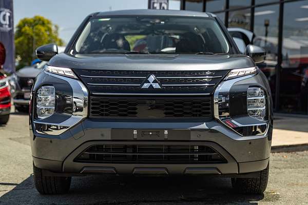 2024 Mitsubishi Outlander ES ZM