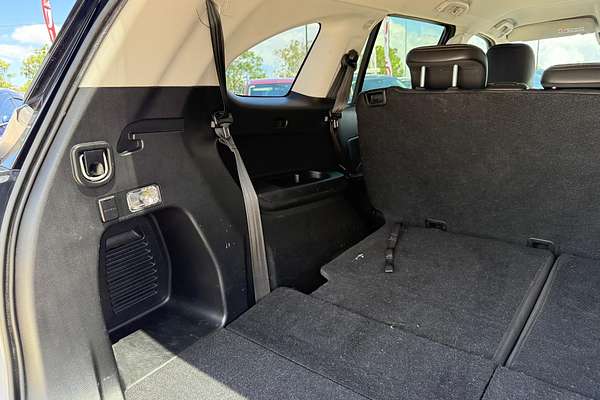 2022 Isuzu MU-X LS-T