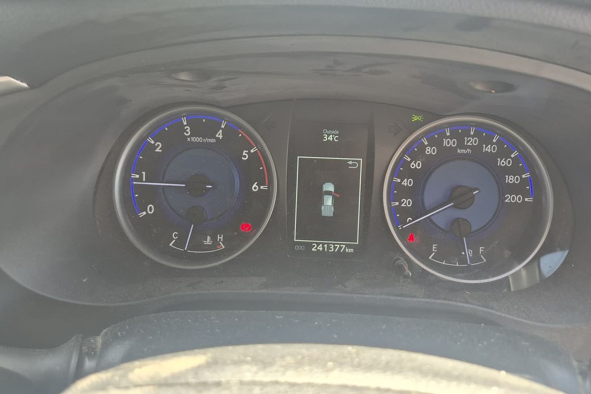 2019 Toyota Hilux SR5 GUN126R 4X4