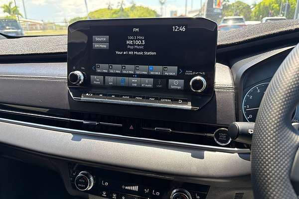 2024 Mitsubishi Outlander Black Edition ZM