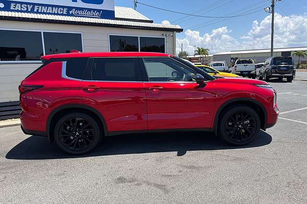 2024 Mitsubishi Outlander Black Edition ZM