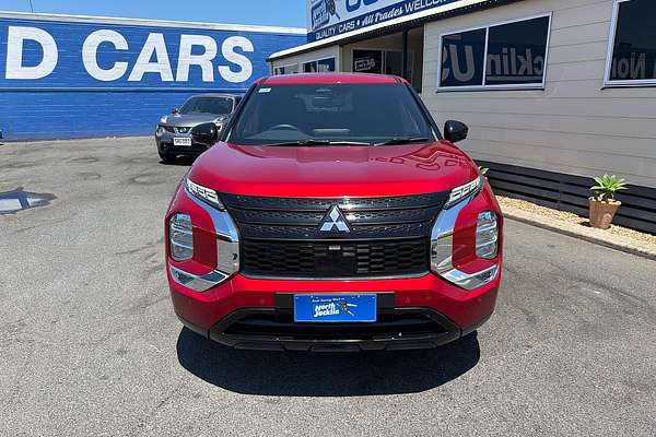 2024 Mitsubishi Outlander Black Edition ZM