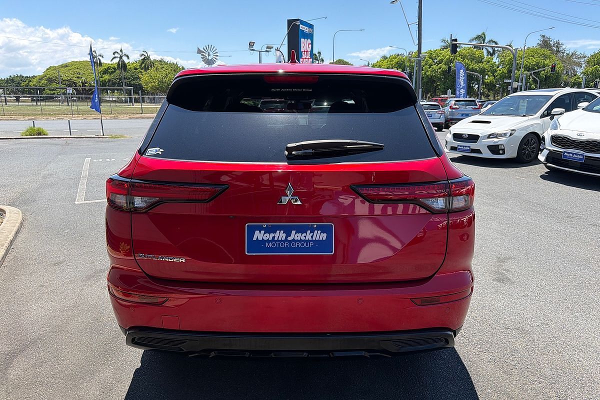 2024 Mitsubishi Outlander Black Edition ZM