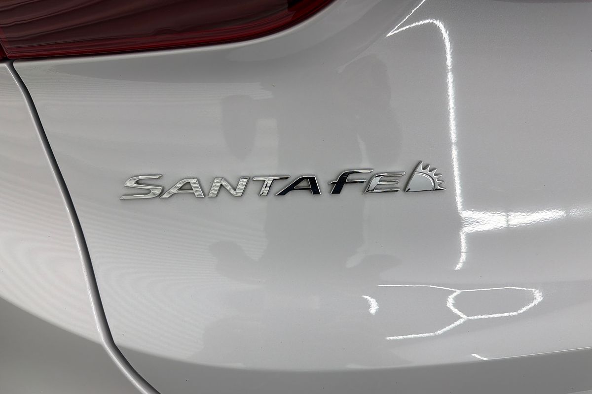 2022 Hyundai Santa Fe Elite TM.V4