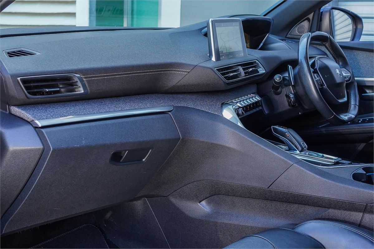 2018 Peugeot 3008 GT Line P84