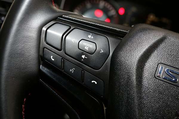 2023 Isuzu D-MAX X-TERRAIN 4X4