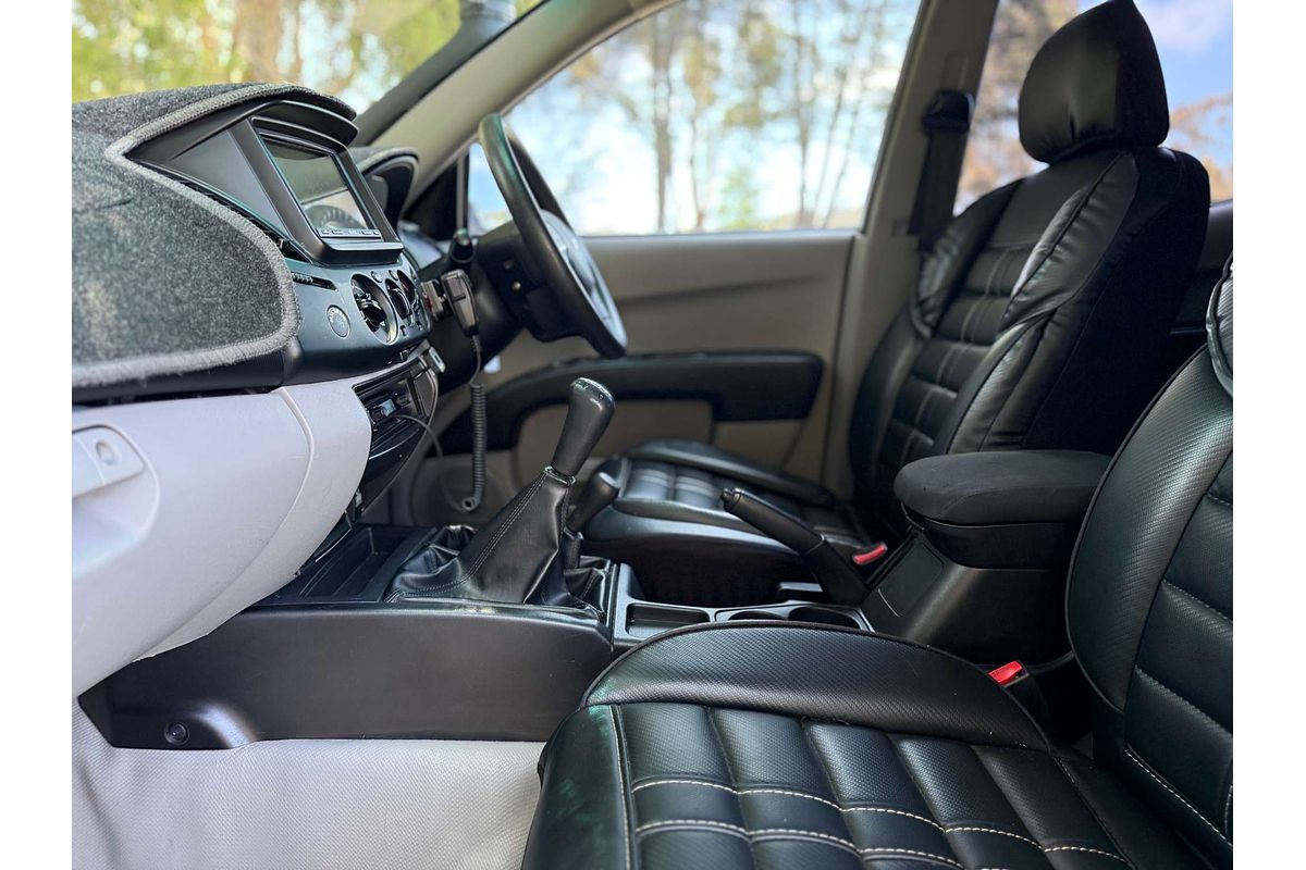 2015 Mitsubishi Triton GLX MN 4X4