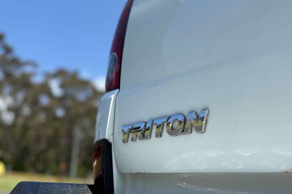 2015 Mitsubishi Triton GLX MN 4X4