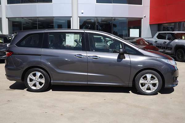 2016 Honda Odyssey VTi 5th Gen