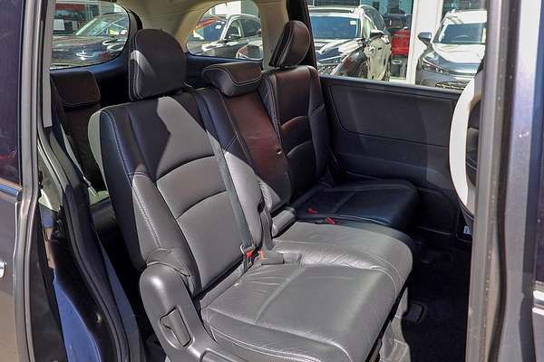 2016 Honda Odyssey VTi 5th Gen