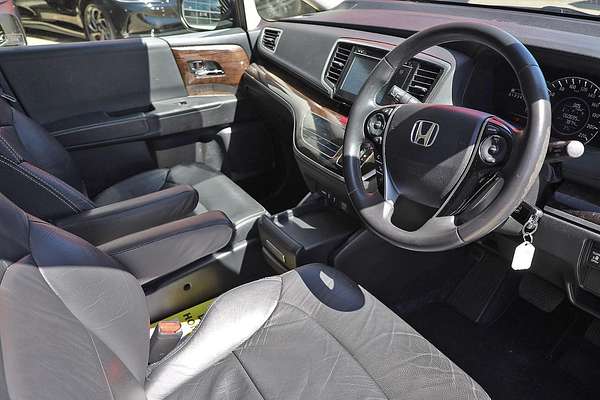 2016 Honda Odyssey VTi 5th Gen