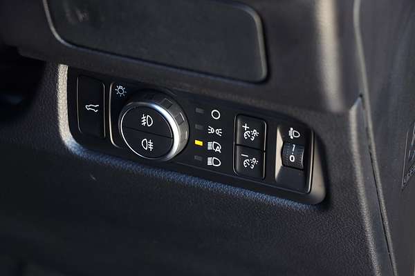 2022 Ford Everest Trend UA II 2.0L