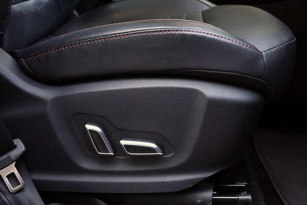 2022 MG HS Plus EV Essence SAS23