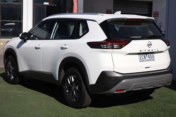 2025 Nissan X-TRAIL ST T33