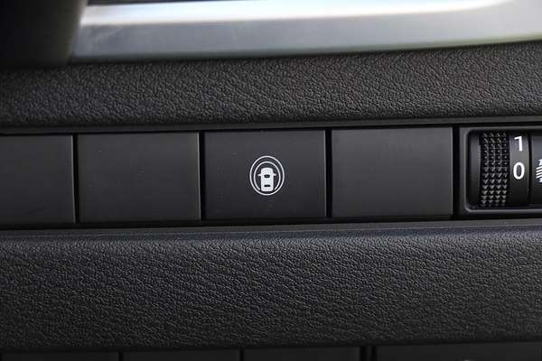 2025 Nissan X-TRAIL ST T33