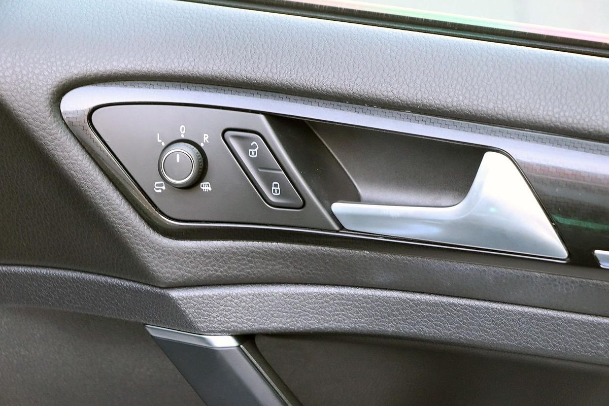 2020 Volkswagen Golf R 7.5