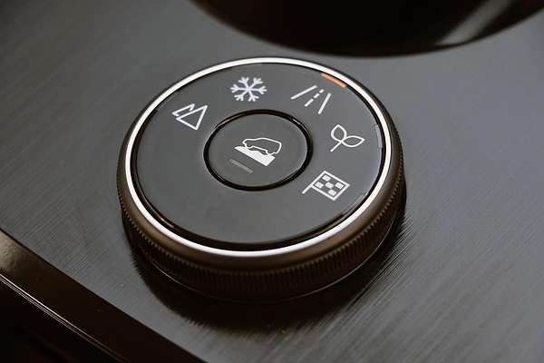 2025 Nissan X-TRAIL ST T33