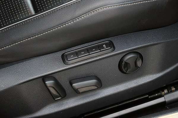 2020 Volkswagen Golf R 7.5