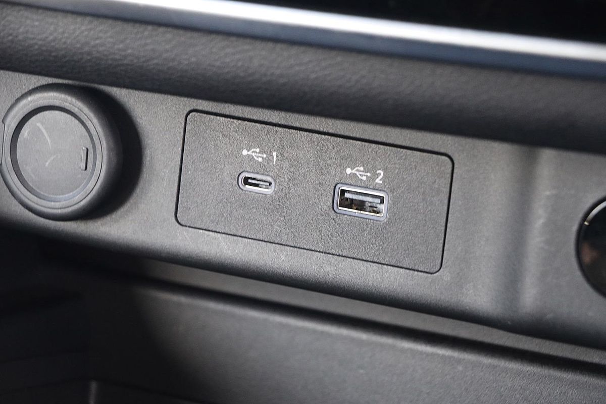 2025 Nissan X-TRAIL ST T33