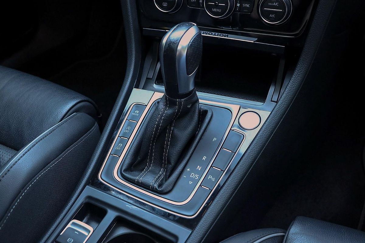 2020 Volkswagen Golf R 7.5