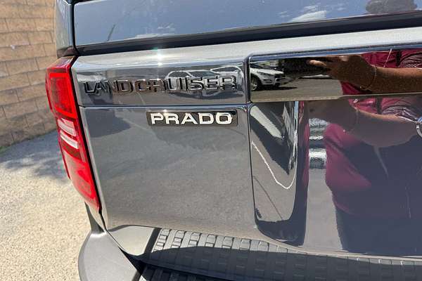 2025 Toyota Landcruiser Prado Altitude GDJ251R