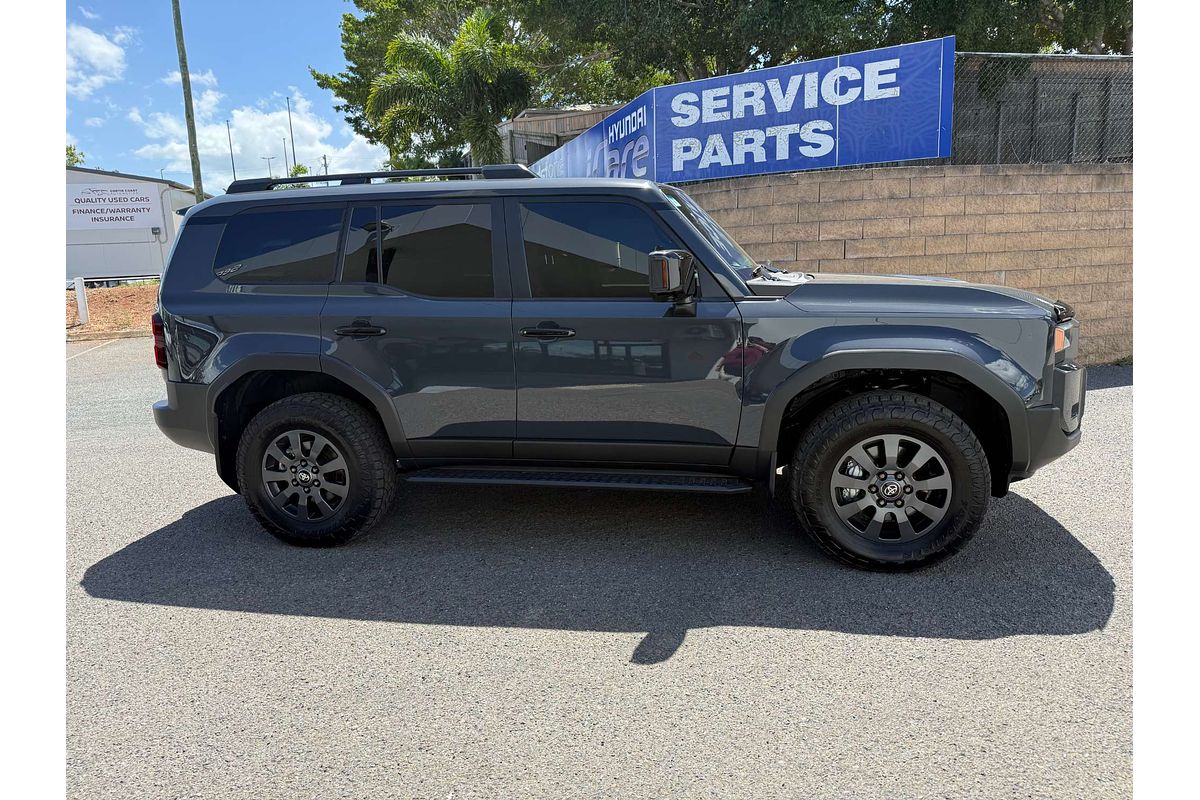 2025 Toyota Landcruiser Prado Altitude GDJ251R