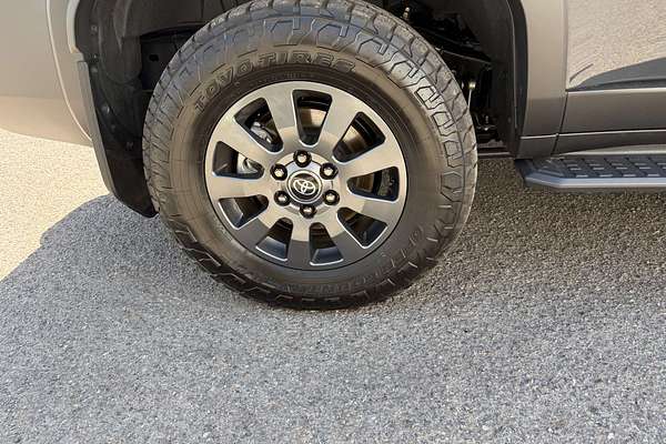 2025 Toyota Landcruiser Prado Altitude GDJ251R