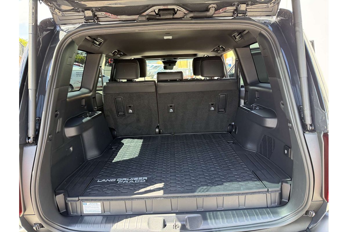 2025 Toyota Landcruiser Prado Altitude GDJ251R