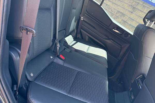 2025 Toyota Landcruiser Prado Altitude GDJ251R