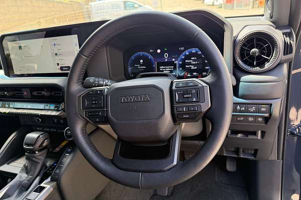 2025 Toyota Landcruiser Prado Altitude GDJ251R
