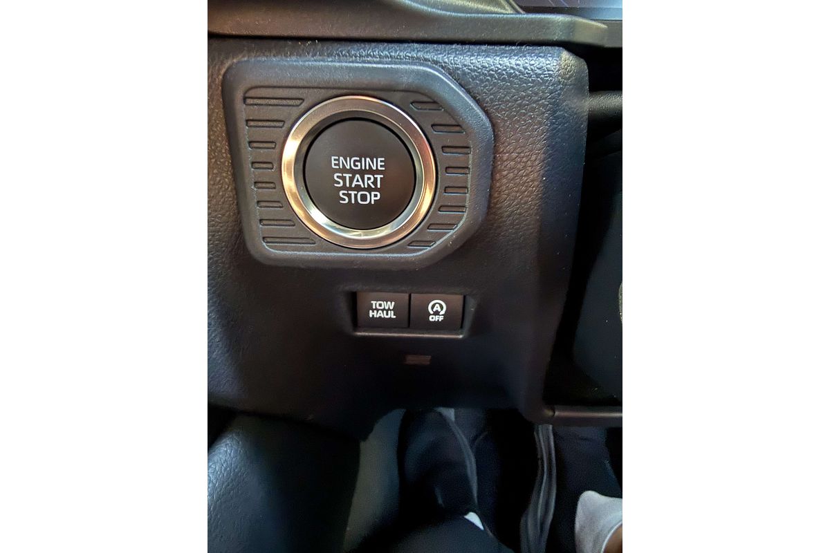 2025 Toyota Landcruiser Prado Altitude GDJ251R