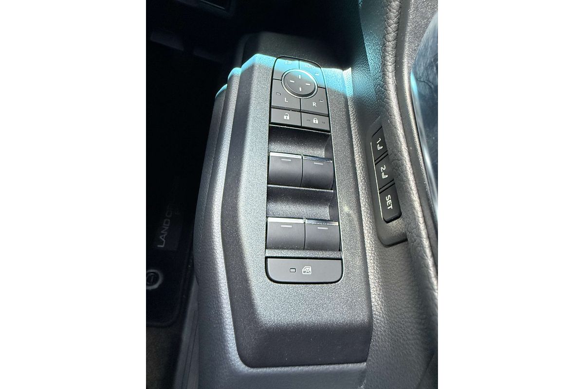 2025 Toyota Landcruiser Prado Altitude GDJ251R