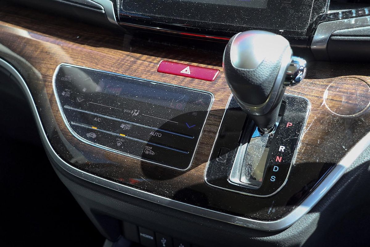 2016 Honda Odyssey VTi 5th Gen